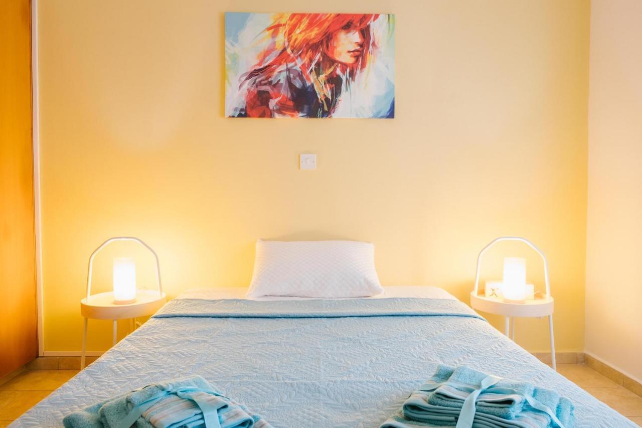 Aphrodite Gardens No.9 Luxury Apt Пафос Екстериор снимка